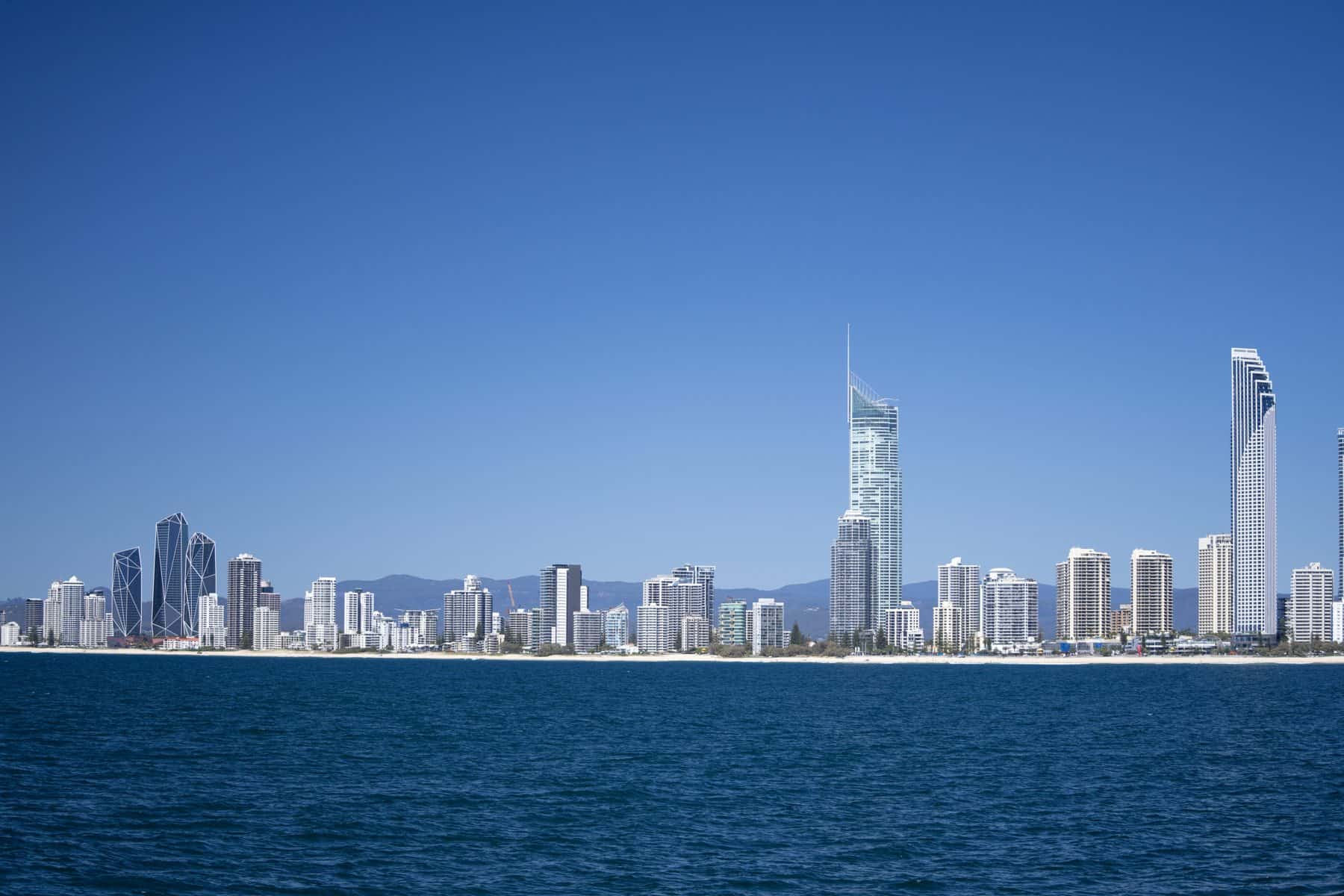 Brisbane Airport transfer to Main Beach