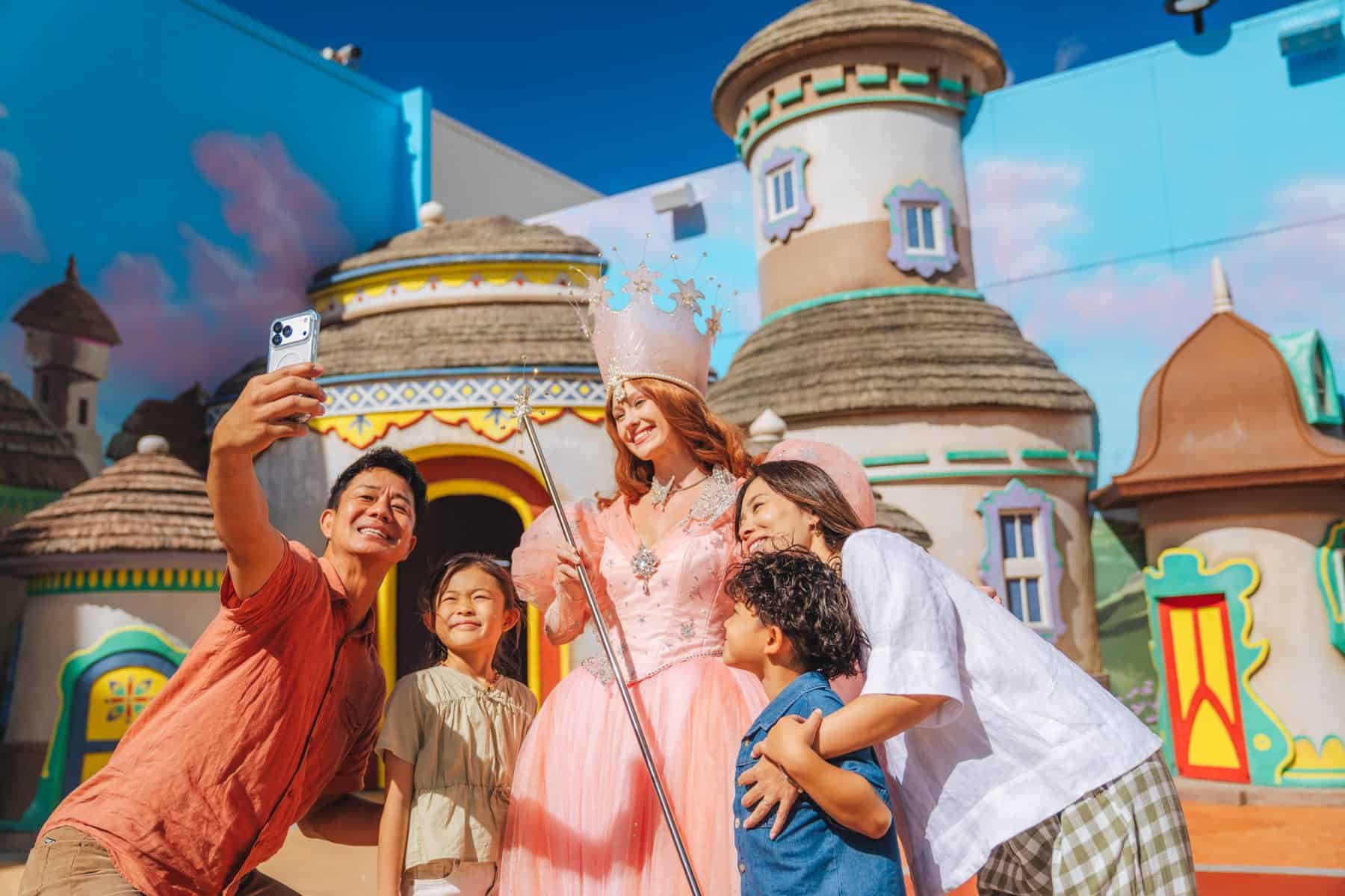 Character meet and greet at Warner Bros. Movie World, Gold Coast